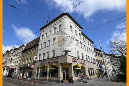 Mit Aufzug und Terrasse: 2-Raum Wohnung in der Geraer Innenstadt