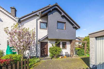 Haus zum Kaufen in Leichlingen 398.000,00 € 98 m²
