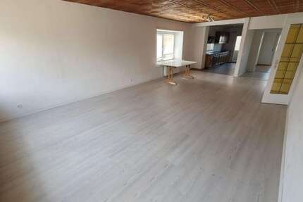 Wohnung zum Mieten in Sindelfingen 1.330,00 € 121 m²