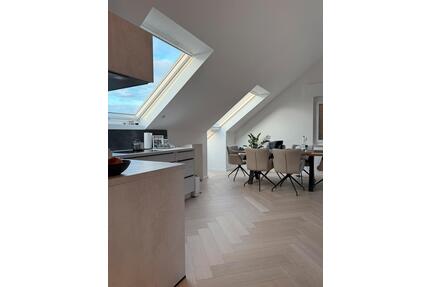 Helle 3,5-Zimmer-Dachgeschosswohnung inkl. Gartenanteil - Aspach