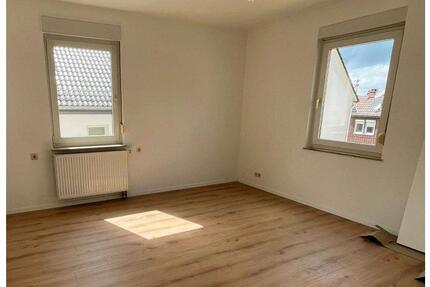 W3-58qm Wohnung - Nähe Esslingen Klinikum - ab 1.5.26 - Esslingen am Neckar Oberesslingen