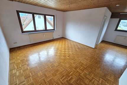 Wohnung zum Kaufen in Straubenhardt Feldrennach 195.000,00 € 77 m² - Straubenhardt / Feldrennach
