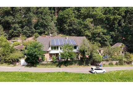 Haus zum Kaufen in Altleiningen 199.000,00 € 400 m²