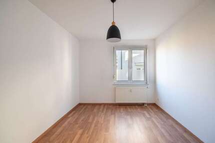 Wohnung zum Kaufen in Leipzig 340.000,00 € 122.16 m²