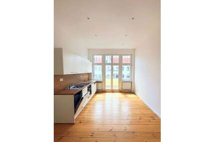 Wohnung zum Mieten in Berlin 1.600,00 € 77 m²