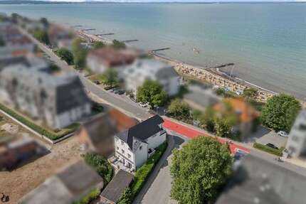 Haus zum Kaufen in Timmendorfer Strand 2.190.000,00 € 241 m²