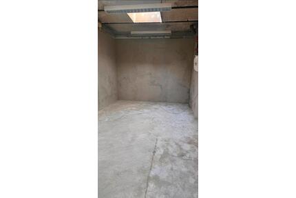 Lager Produktion Studio - 390,00&nbsp;EUR Kaltmiete, ca.&nbsp; 45,00&nbsp;m&sup2; in Wiesbaden (PLZ: 65183)