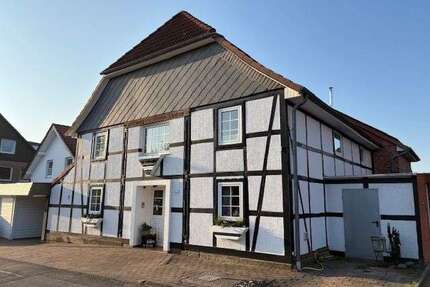 Haus zum Kaufen in Barsinghausen 475.000,00 € 248 m²