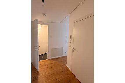 moderne 3-Zimmer DG Wohnung in Großziethen 74m² - Berlin Charlottenburg-Wilmersdorf