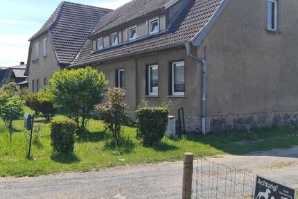 Hübsche Drei-Zimmerwohnung - 500,00&nbsp;EUR Kaltmiete, ca.&nbsp; 88,00&nbsp;m&sup2; in Penkun (PLZ: 17328)