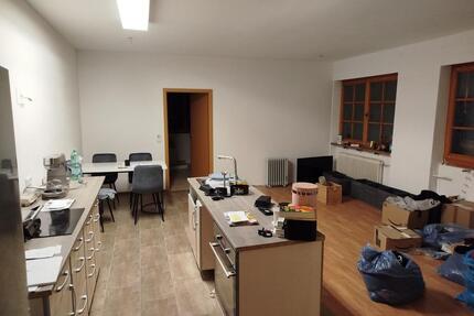 2-Zimmer-Wohnung 70 m² modernem Bad - Kirchensittenbach