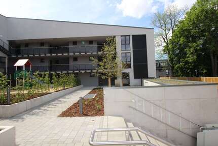 Wohnung zum Mieten in Erlangen 460,00 € 22 m²