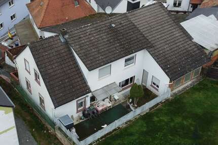 Haus zum Kaufen in Alzenau in Unterfranken Hörstein 365.000,00 € 231 m² - Alzenau in Unterfranken / Hörstein