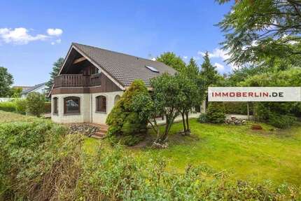 Haus zum Kaufen in Schönefeld Großziethen 698.000,00 € 165 m² - Schönefeld / Großziethen