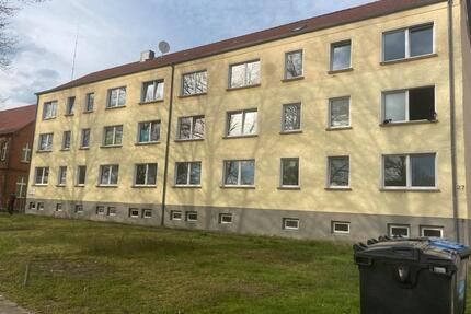 Gepflegte 3 Zimmer Wohnung - 310,00&nbsp;EUR Kaltmiete, ca.&nbsp; 61,00&nbsp;m&sup2; in Klötze (PLZ: 38486)