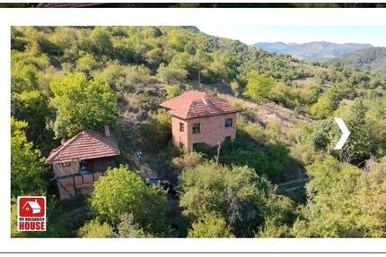 2 Häuser + Nebengebäude + ca. 14000qm Grundstück in Bulgarien! - Bad Grönenbach