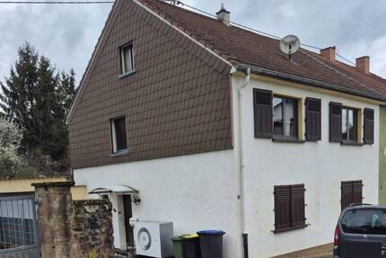 Ihr neues Zuhause am Waldrand, ruhig u. doch zentral - Völklingen Wehrden
