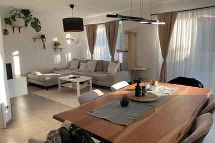 Doppelhaushälfte - 1.500,00&nbsp;EUR Kaltmiete, ca.&nbsp; 125,00&nbsp;m&sup2; in Ettringen (PLZ: 56729)