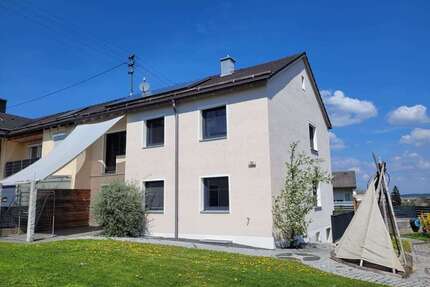 Haus zum Kaufen in Neumarkt Sankt Veit 529.000,00 € 140.16 m²