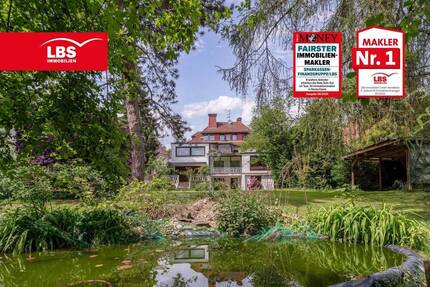 Riesiges Haus mit eigenem Park mitten in Enger