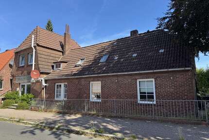 Haus zum Kaufen in Burg (Dithmarschen) 235.000,00 € 196.19 m²
