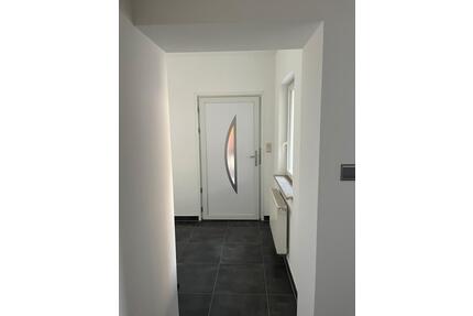 Wohnung Singelwohnung ca70qm in Klüsserath ab Mai zu vermieten - Leiwen