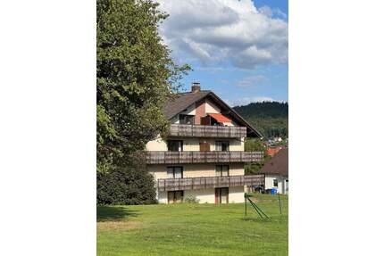 Charmante 2,5-Zimmer-Wohnung mit Balkon in Langelsheim