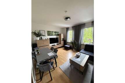 Wohnung zum Mieten in Stuttgart-Untertürheim 900,00 € 65 m²