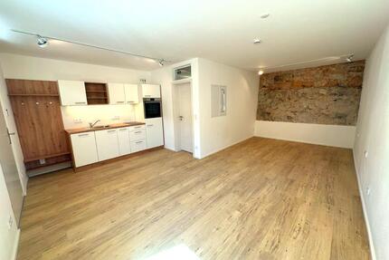 Vermiete stilvolle 1-Raum-Erdgeschosswohnung | Innenstadt - Amberg