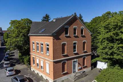 Haus zum Kaufen in Dorsten 290.000,00 € 247 m²