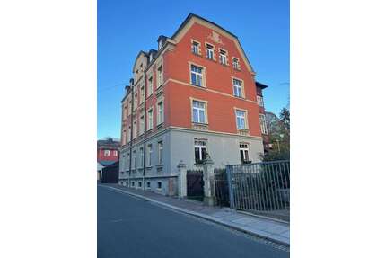 Wohnung zum Mieten in Lößnitz 300,00 € 52 m²