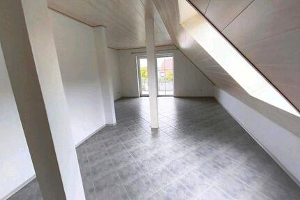 Helle 3 Zimmer Wohnung - 1.000,00&nbsp;EUR Kaltmiete, ca.&nbsp; 80,00&nbsp;m&sup2; in Wettenberg (PLZ: 35435)