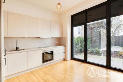 Luxuriöses Townhouse mit 5 Zimmern, Privatgarage und Dachterrasse im Herzen von Berlin-Mitte!