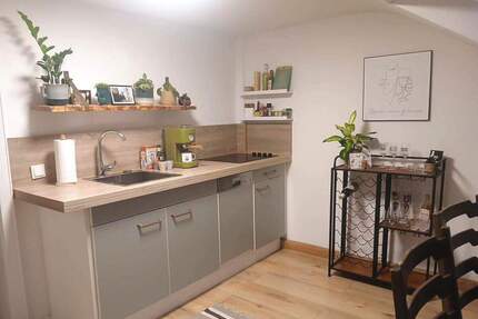 Gemütliche 2,5-Zimmer-Wohnung im Dachgeschoss – Kaiserstraße, 66133 Saarbrücken