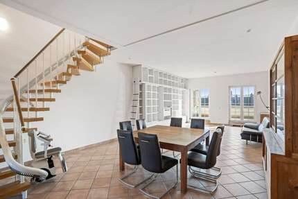 Wohnung zum Kaufen in Mülheim an der Ruhr 359.000,00 € 127.44 m²