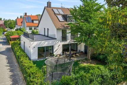 Haus zum Kaufen in München 1.786.000,00 € 203 m²