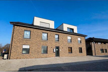 Moderne & Helle Dachgeschosswohnung in Heinsberg