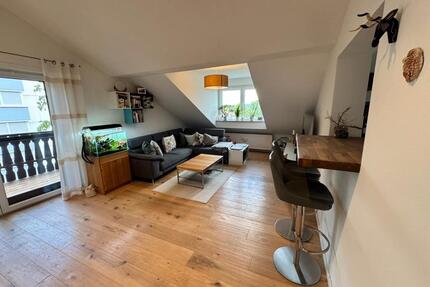 Kernsanierte 3-Zimmer-Wohnung mit Küche, Balkon und Garage - Eichstätt