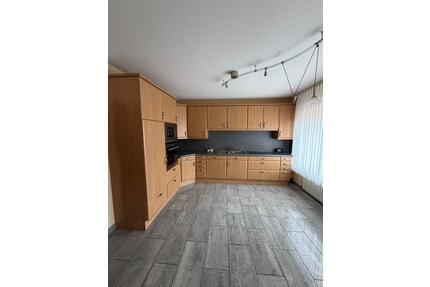 Großzügige 135 qm Wohnung, Einbauküche in WaldfeuchtHaaren - Heinsberg