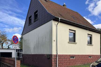 Haus zum Kaufen in Kirkel 195.000,00 € 110 m²