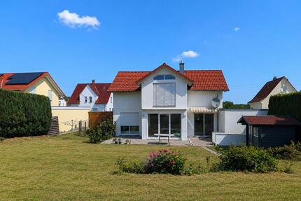 Einfamilienhaus mit Einliegerwohnung in Aulendorf
