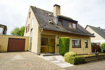 Haus zum Kaufen in Rheinberg-Borth 374.000,00 € 158 m²