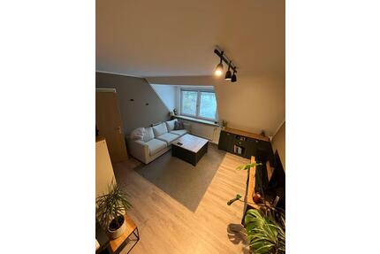 Schöne renovierte Wohnung im Obergeschoss - Albersdorf