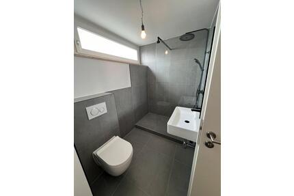 2 Zi Neubau Erstbezug nach Dachgeschossausbau - Ingolstadt Münchener Straße