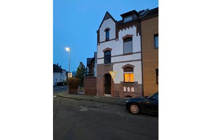 2 Zimmer Wohnung voll möbiliert in Siegburg, GartenTerasse