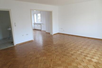 Attraktive 3 Zimmerwohnung in Offenbach Bürgel - Offenbach am Main
