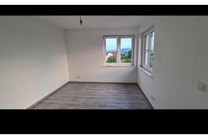 2 zimmerwohnung - 800,00&nbsp;EUR Kaltmiete, ca.&nbsp; 62,00&nbsp;m&sup2; in Kirchhain (PLZ: 35274)