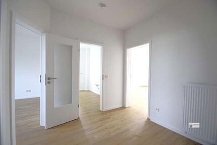 OG Wohnung für 2 Personen frisch renoviert am Zentrum von Syke + Garage + Balkon