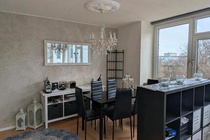 Komplett renovierte 3-Zi-Whg im Heusteigviertel - Stuttgart Lehen