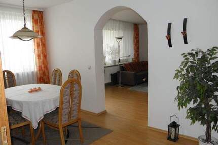 Großzügige 4-Zimmer-Wohnung im Grünen - Coburg